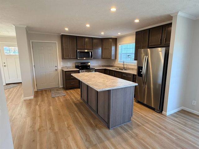 2151 Alta Vista Drive, East Bay Twp, MI 49686