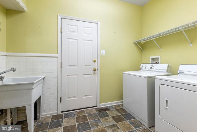378 PIERCE RUN, Newark, DE 19702