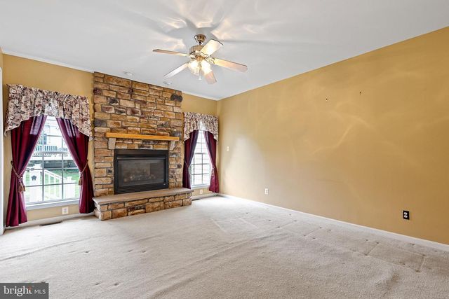 378 PIERCE RUN, Newark, DE 19702