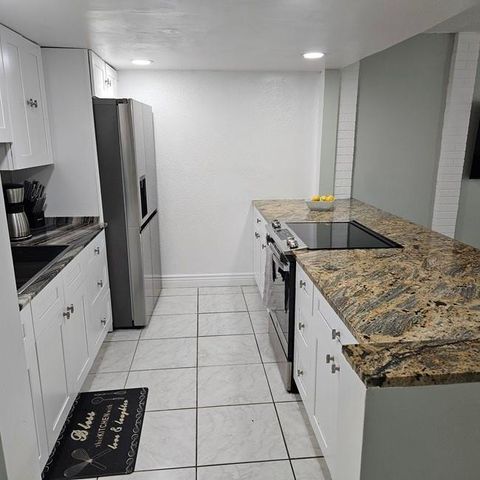 3270 N Pine Island Road 307, Sunrise, FL 33351