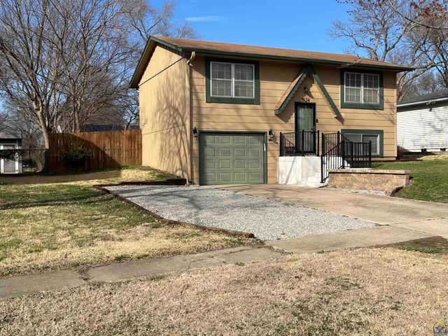 3624 SW Cambridge TER, Topeka, KS 66610