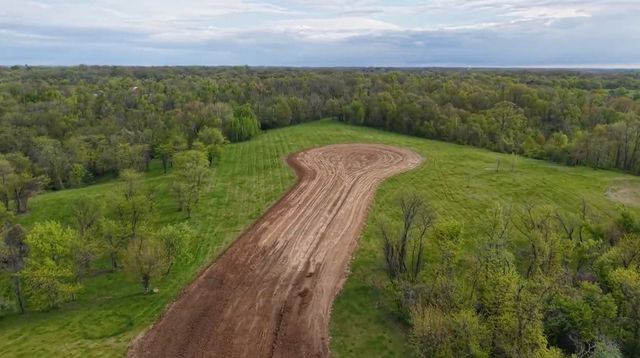 2006 Kestrel Drive SE, Cedar Rapids, IA 52403