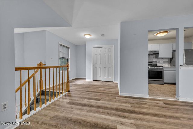 604 Woodhaven Drive, 604, Edison, NJ 08817