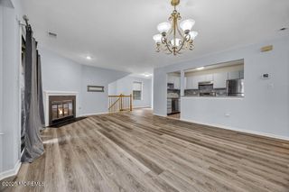 604 Woodhaven Drive, 604, Edison, NJ 08817