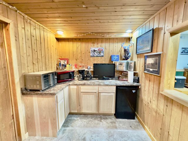 20439 Continental Court NW, Bemidji, MN 56601