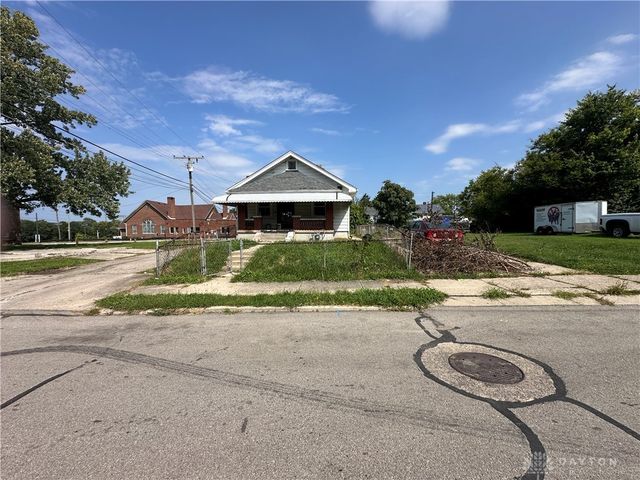 16 S Plaza Avenue, Dayton, OH 45417