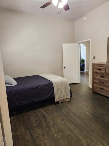 811 W 17th St, Pueblo, CO 81003