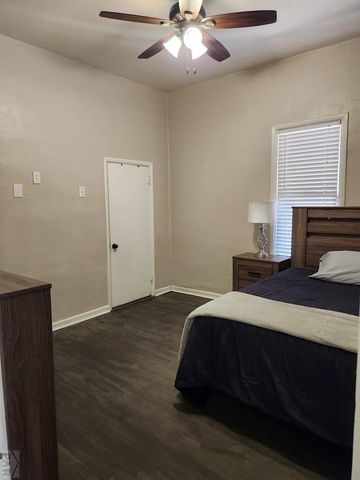 811 W 17th St, Pueblo, CO 81003