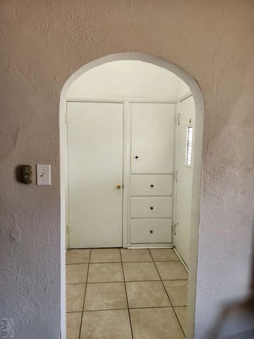 811 W 17th St, Pueblo, CO 81003