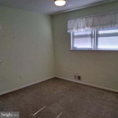 6213 86TH AVE, New Carrollton, MD 20784