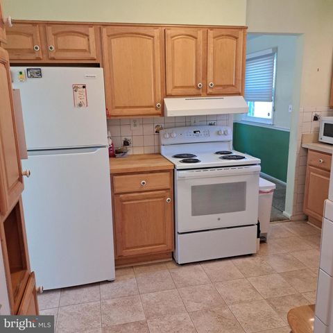 6213 86TH AVE, New Carrollton, MD 20784