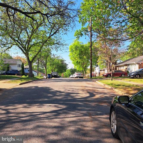 6213 86TH AVE, New Carrollton, MD 20784