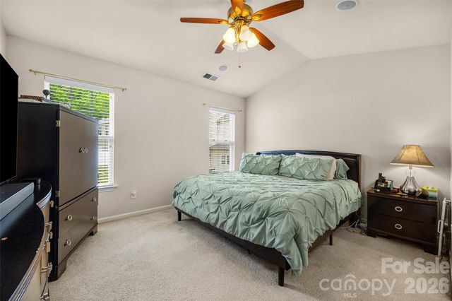 330 Bridal Veil Drive, Charlotte, NC 28217