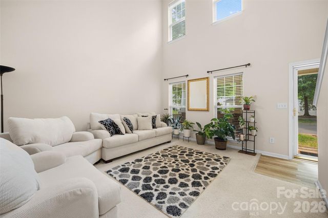 330 Bridal Veil Drive, Charlotte, NC 28217