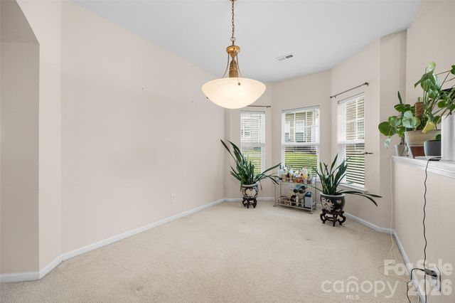 330 Bridal Veil Drive, Charlotte, NC 28217