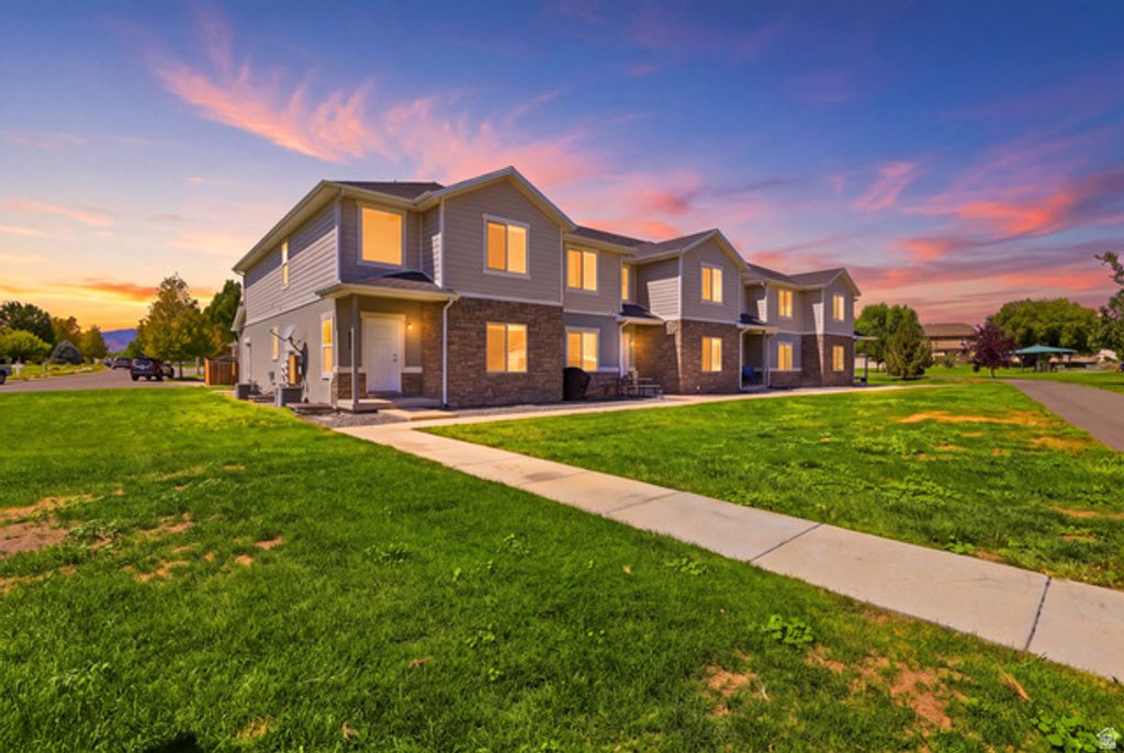 4504 N FRONTIER ST, Eagle Mountain, UT 84005 — exterior