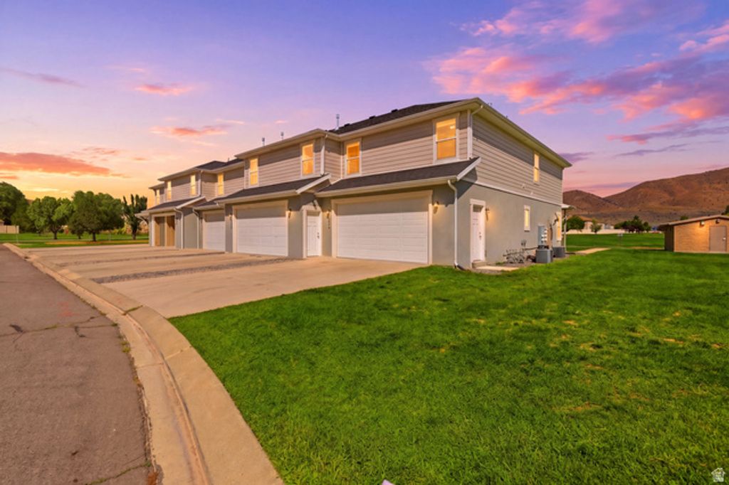4504 N FRONTIER ST, Eagle Mountain, UT 84005 — photo 2