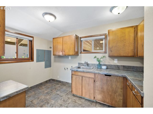 6913 Ne 75TH Ave, Vancouver, WA 98662
