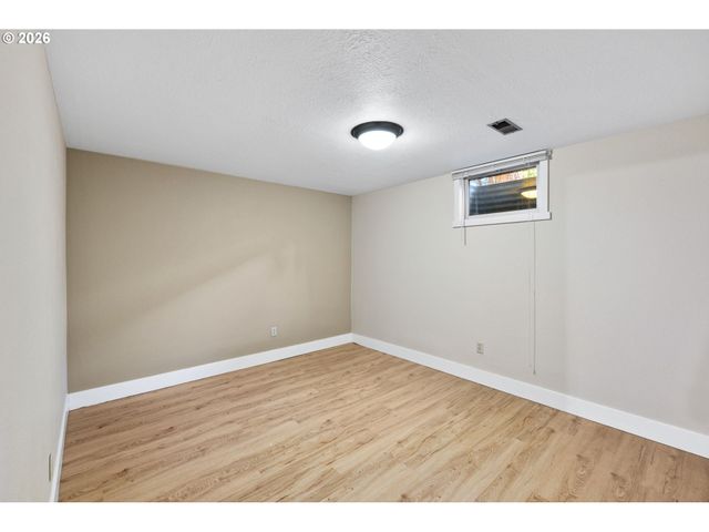 6913 Ne 75TH Ave, Vancouver, WA 98662