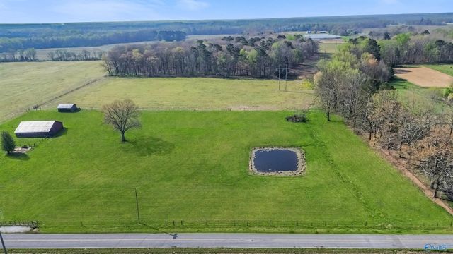 24380 Wooley Springs Road, Athens, AL 35613