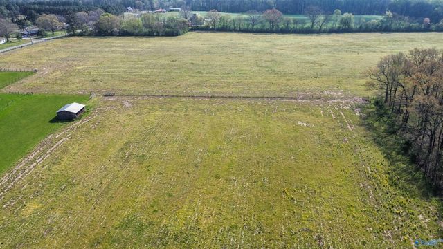 24380 Wooley Springs Road, Athens, AL 35613