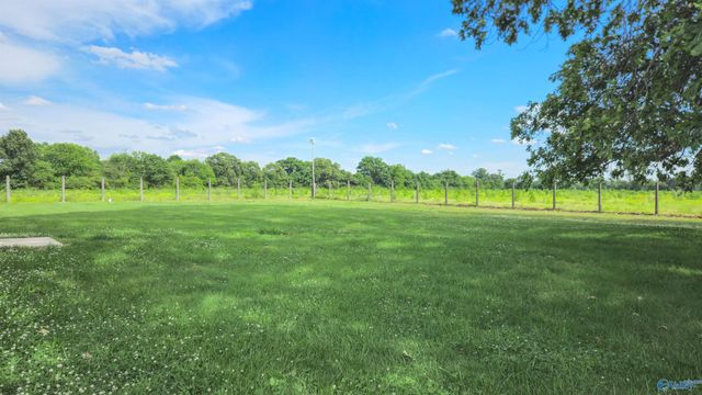 24380 Wooley Springs Road, Athens, AL 35613