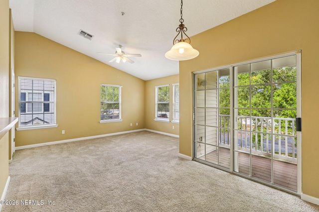 575 OAKLEAF PLANTATION Parkway 916, Orange Park, FL 32065