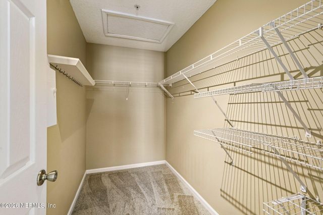 575 OAKLEAF PLANTATION Parkway 916, Orange Park, FL 32065