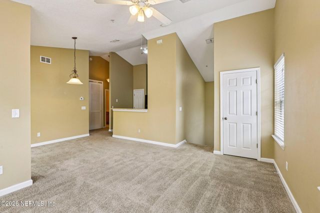 575 OAKLEAF PLANTATION Parkway 916, Orange Park, FL 32065