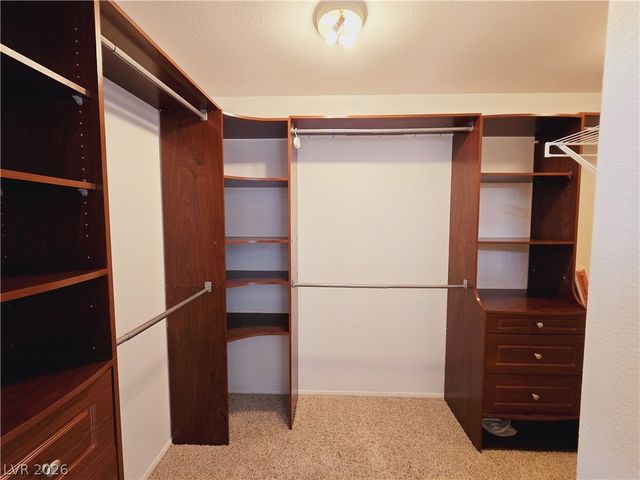 9862 Shadow Grove Avenue, Las Vegas, NV 89148