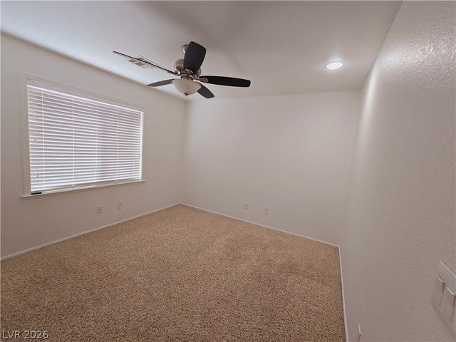 9862 Shadow Grove Avenue, Las Vegas, NV 89148