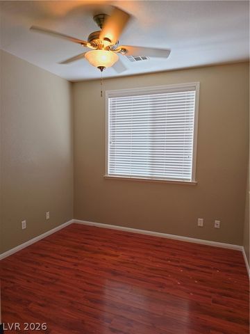 9862 Shadow Grove Avenue, Las Vegas, NV 89148