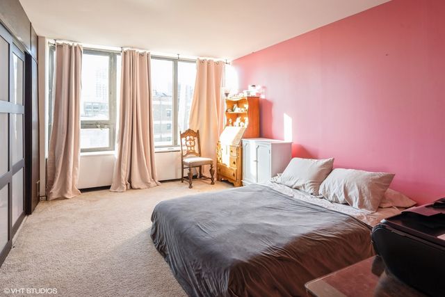 3930 N Pine Grove Avenue 604, Chicago, IL 60613