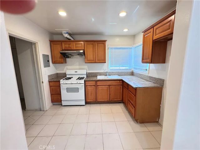 715 W Graves, Monterey Park, CA 91754