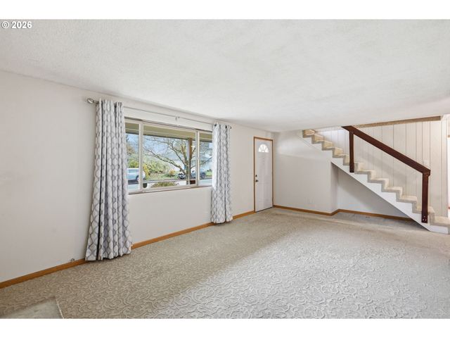 2778 20TH St, Springfield, OR 97477