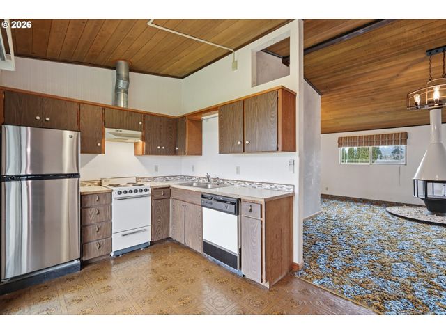 2778 20TH St, Springfield, OR 97477