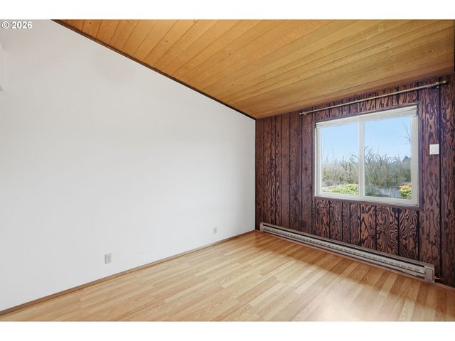 2778 20TH St, Springfield, OR 97477