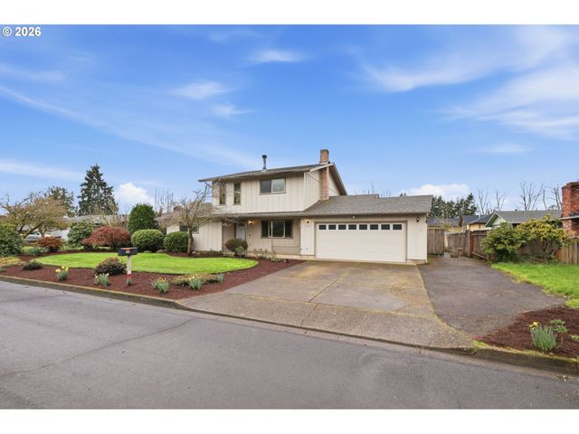 2778 20TH St, Springfield, OR 97477