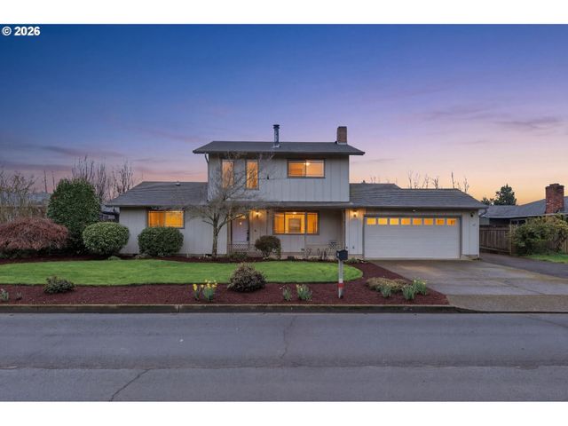 2778 20TH St, Springfield, OR 97477