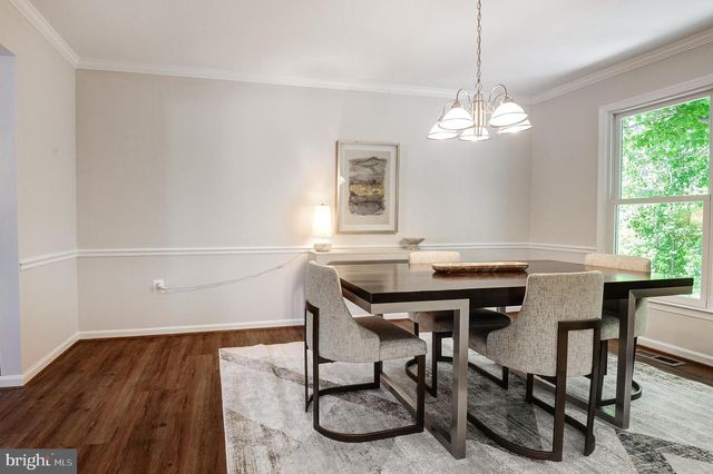 2692 GLENCROFT RD, Vienna, VA 22181