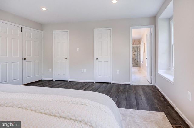 2692 GLENCROFT RD, Vienna, VA 22181