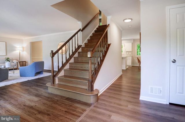 2692 GLENCROFT RD, Vienna, VA 22181