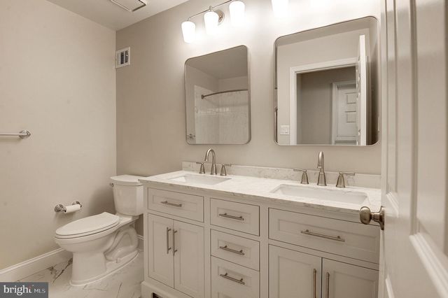 2692 GLENCROFT RD, Vienna, VA 22181