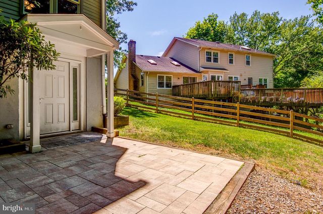 2692 GLENCROFT RD, Vienna, VA 22181