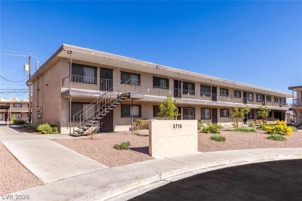 3718 Hazelwood Street 23, Las Vegas, NV 89119 — exterior