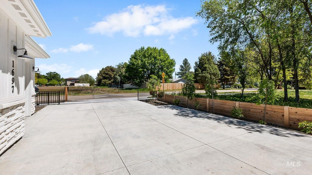 1697 S Vinnell, Boise, ID 83709 photo 40