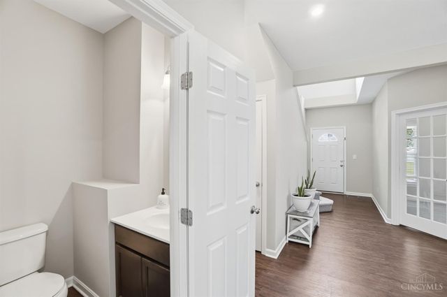 2714 Leonardo Way, Franklin Twp, OH 45005