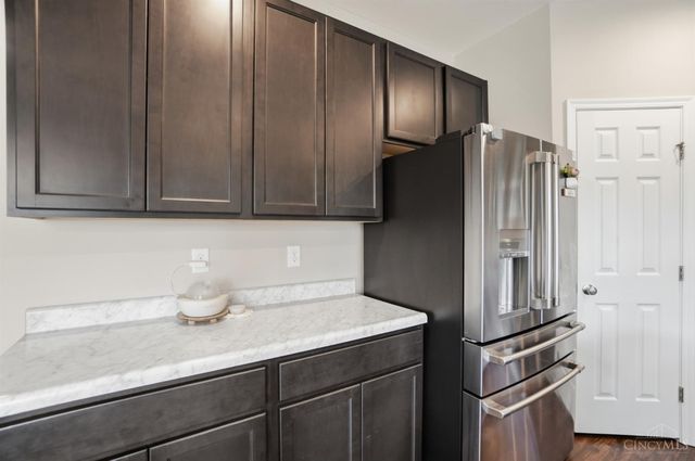 2714 Leonardo Way, Franklin Twp, OH 45005