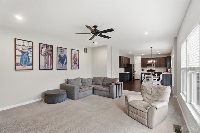 2714 Leonardo Way, Franklin Twp, OH 45005
