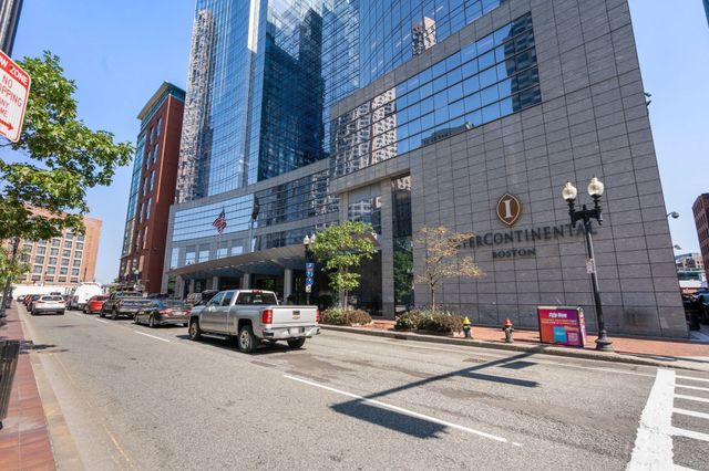 500 Atlantic Ave 16M, Boston, MA 02210